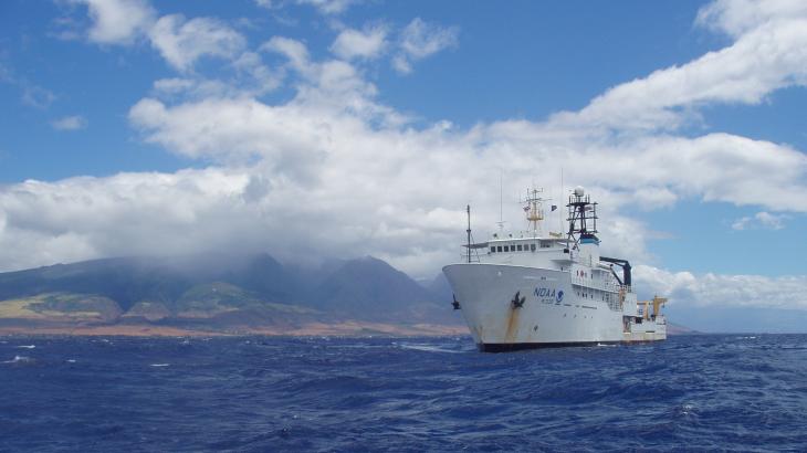 NOAA Ship Oscar Elton Sette off Maui